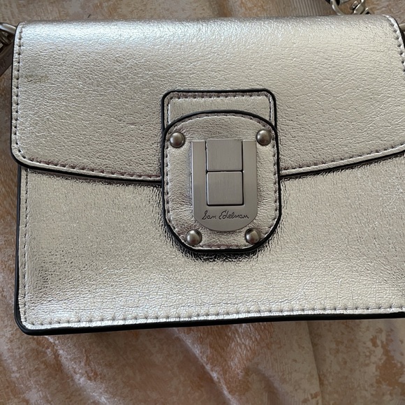 SAM EDELMAN METALLIC SILVER CROSSBODY - Picture 6 of 7